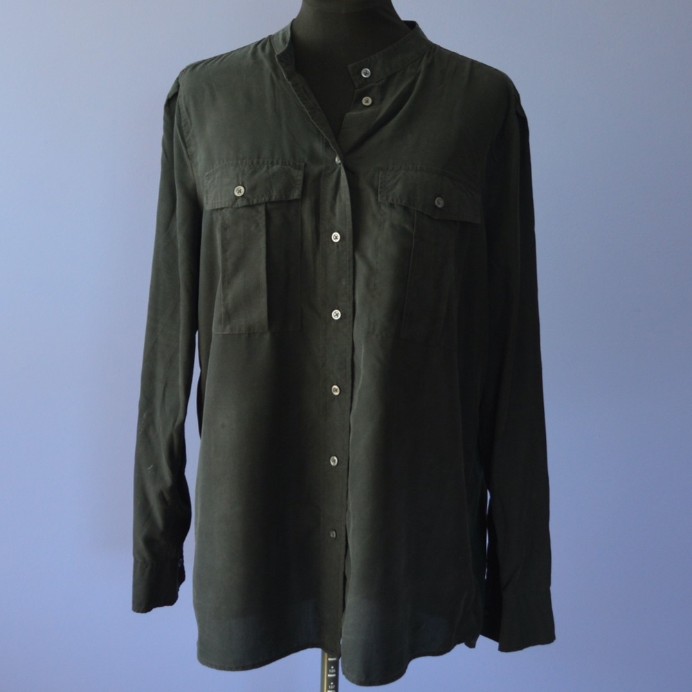 Gap Mock Neck Button Down